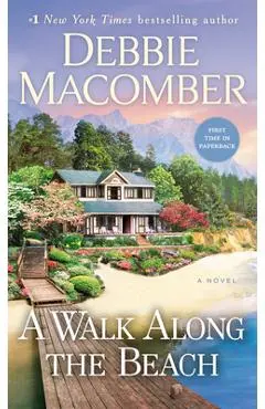 A Walk Along the Beach - Debbie Macomber