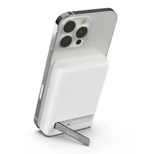 Acumulator extern Belkin BOOSTCHARGE Magnetic Wireless BPD004btWT, 5000mAh, cu stand (Alb)