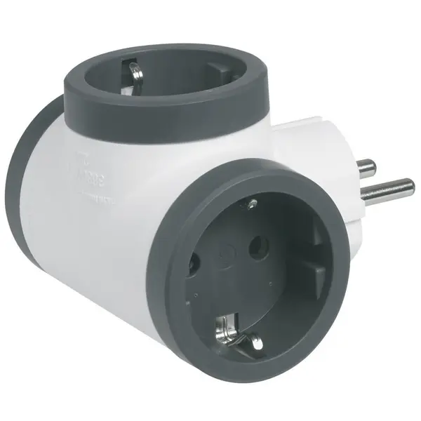 Adaptor 3 prize 16A cu CP si protectie copii Legrand 694520
