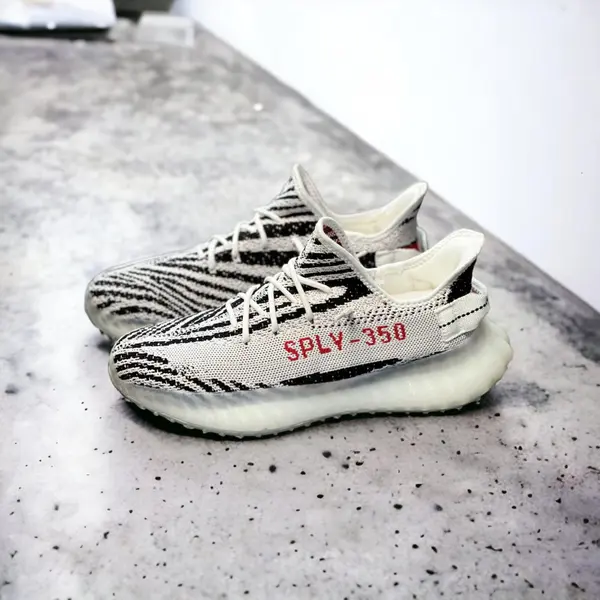 ADIDASI BARBATI YEEZY SPLY-350 WHITE&BLACK ABYZ2 (MĂRIME: 38)