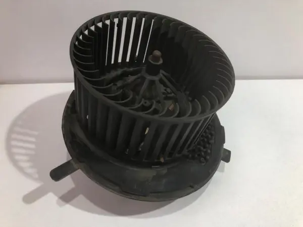 Aeroterma 3c1820015n Volkswagen Passat B7 (2010-2014)