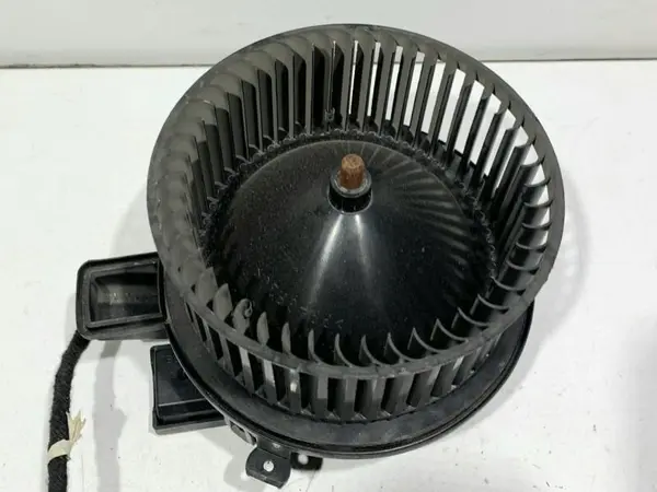Aeroterma 4M1820021 Audi A4 (2015-2019) [8W2, B9]