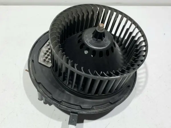 Aeroterma 5Q1819021G Skoda Octavia 4 (2019-2024)