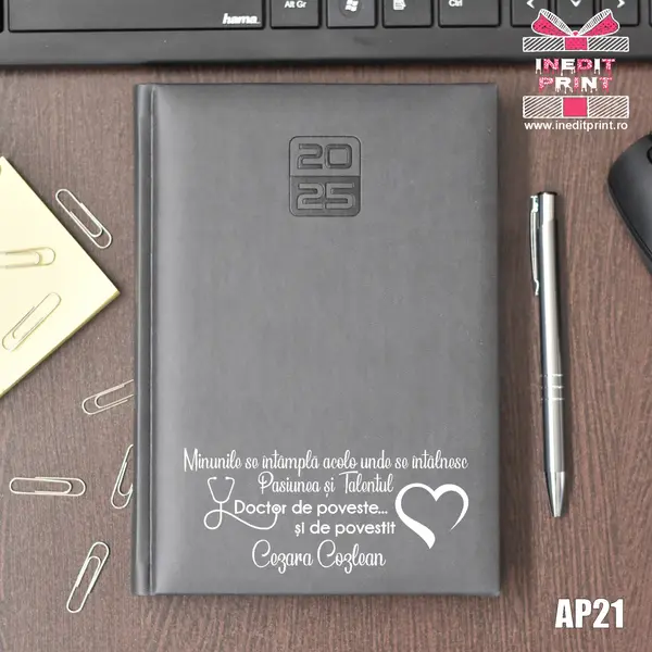 Agenda personalizata 2025 Doctor de poveste AP21 GRI INCHIS, STANDARD HT2