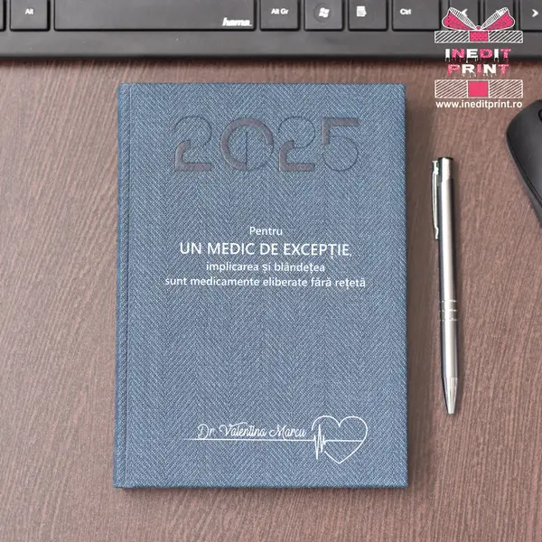 Agenda personalizata 2025 Medic de exceptie AP7 ALBASTRU BARD, DELUXE PREMIUM