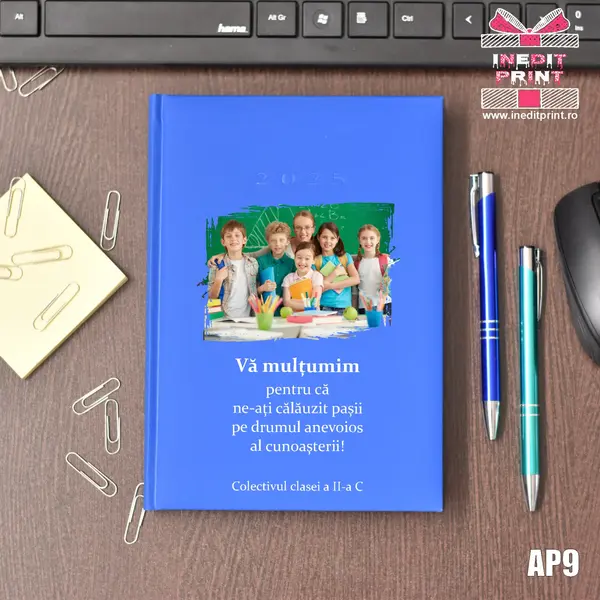 Agenda personalizata 2025 Multumiri AP9 ALBASTRU DESCHIS, STANDARD H1