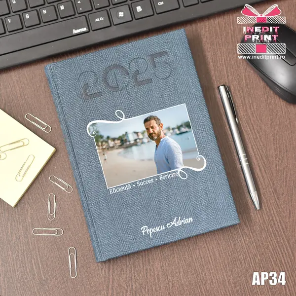 Agenda personalizata 2025 Poza + Text + Motto AP34 DELUXE PREMIUM, ALBASTRU BARD