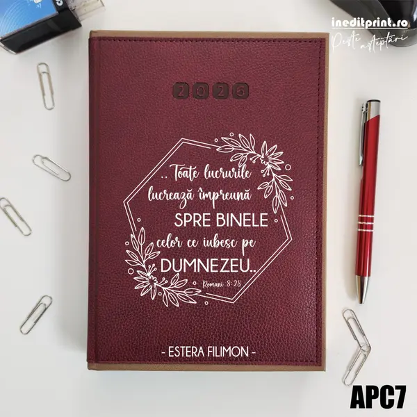 Agenda personalizata 2026 Romani 8:28 APC7 DELUXE PREMIUM, Alghero Bordo