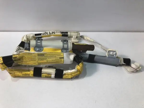 Airbag cortina stanga Toyota Avensis (2009-2012) [T27]