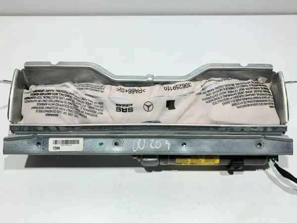 Airbag genunchi A2048602002 Mercedes E-Class (2010->) [A207]