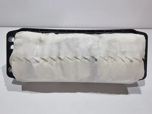 Airbag pasager 5K0880204 Volkswagen Scirocco 3(2008-2014)