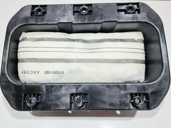 Airbag pasager BM51-A044A74-CC Ford Focus 3 (2011-2015)