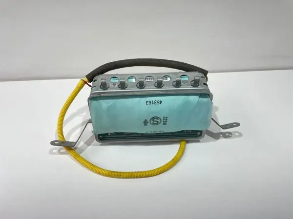 Airbag pasager Toyota Avensis (2003-2008) T25
