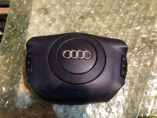 Airbag volan 4b0880201af Audi A6 (1997-2004) [4B, C5]