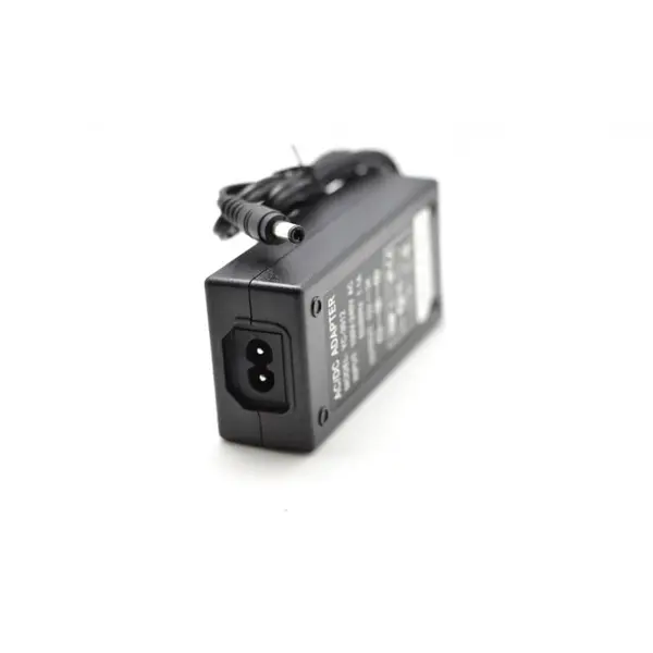 Alimentator Stabilizat 220V, 24V, 3A Engros