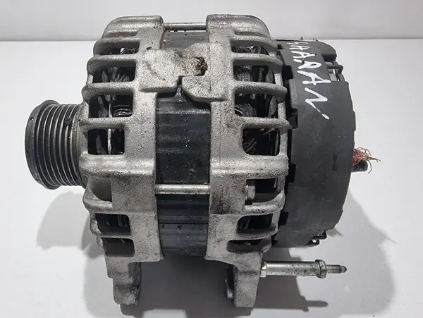 Alternator 0125811027 Volkswagen Passat B7 (2010-2014) 2.0 tdi CFFB