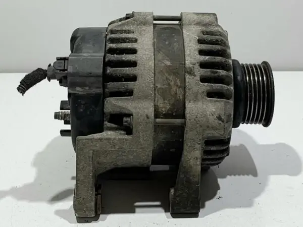 Alternator 100a 13502595 Opel Astra H facelift (2007-2010) 1.6 benzina A16XER