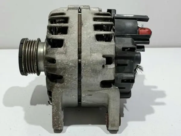 Alternator 231007582R Dacia Sandero 2 facelift (2016-2020) 1.0 sce B4D E4