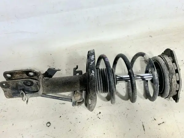 Amortizor stanga fata 543020016R Renault Megane 3 (2008-2012) 1.5 dci K9K (832)