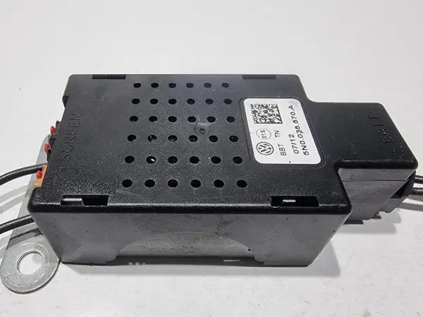 Amplificator antena 5N0035570A Volkswagen Tiguan facelift (2011-2015)