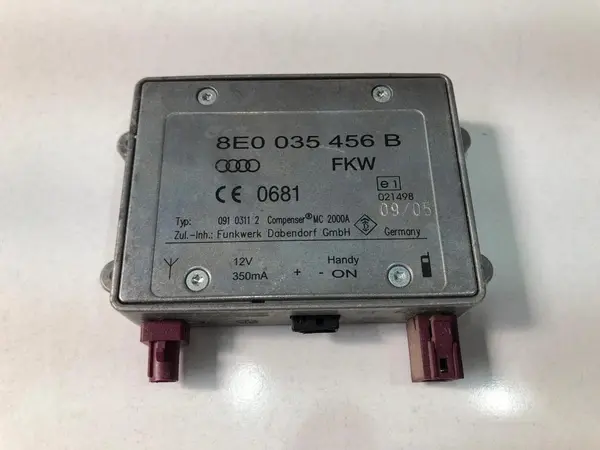 Amplificator antena 8e0035456b Audi Q7 (2006-2010) [4L]