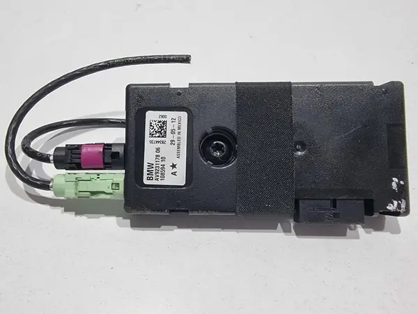 Amplificator antena 9231178 BMW Seria 1 (2010-2015) [F20]