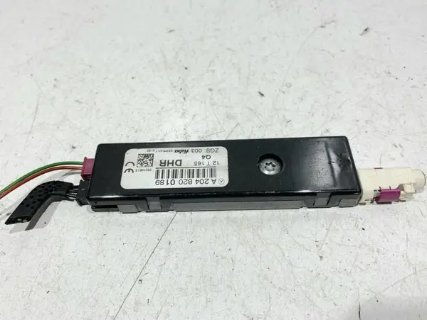 Amplificator antena A2048200189 Mercedes C-Class (2007-2010) [W204]