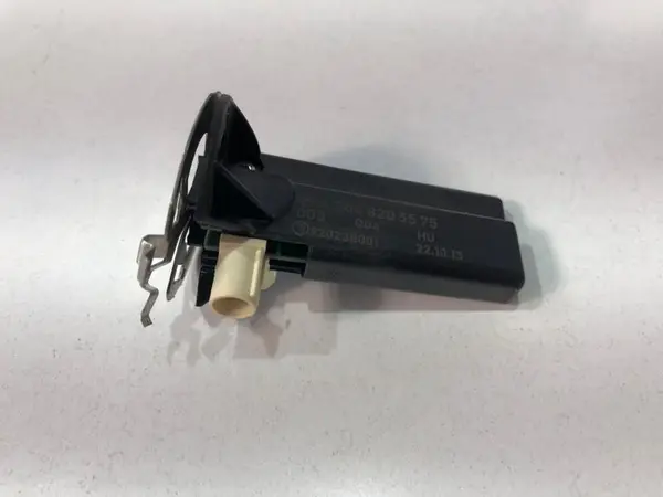Amplificator antena a2048205575 Mercedes C-Class (2007-2010) [W204]
