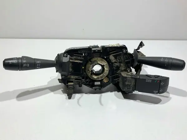 Ansamblu manete cu spira si maneta comenzi radio 681728360R Dacia Logan 2 (2012-2017) 1.2 benzina D4F (732)