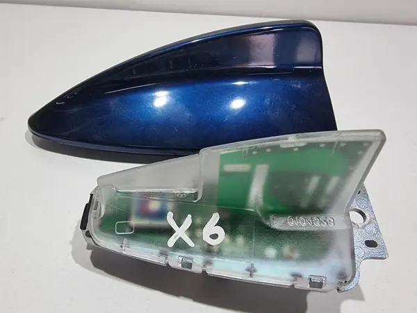 Antena radio 6959147 BMW Seria 5 (2010-2017) [F11]