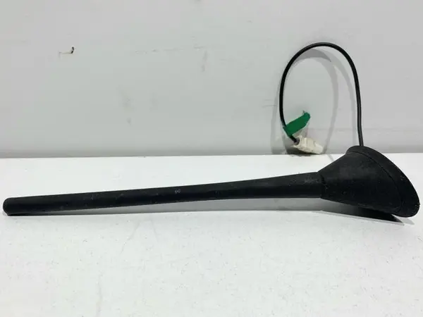 Antena radio 6R0035501 Skoda Octavia 2 facelift (2008-2013)