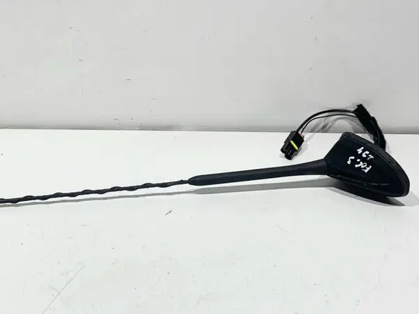 Antena radio AM5T-18828-CB Ford C-Max 2 (2010-2019)
