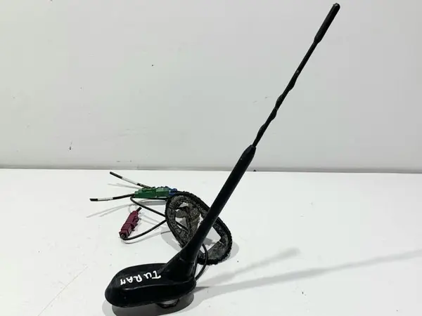 Antena radio Volkswagen Touran facelift (2010-2015) [1t3]