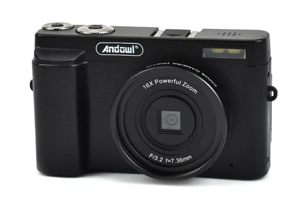 Aparat foto A1 Compact 8MP Zoom Optic 16x