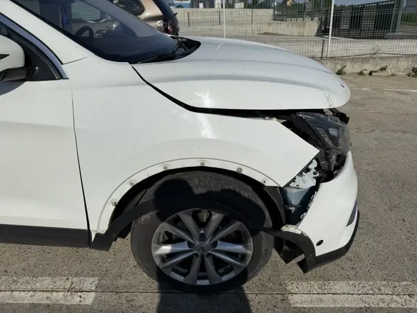 Aripa fata dreapta culoare alba - 326 Nissan Qashqai 2 (2013-2016) [J11]