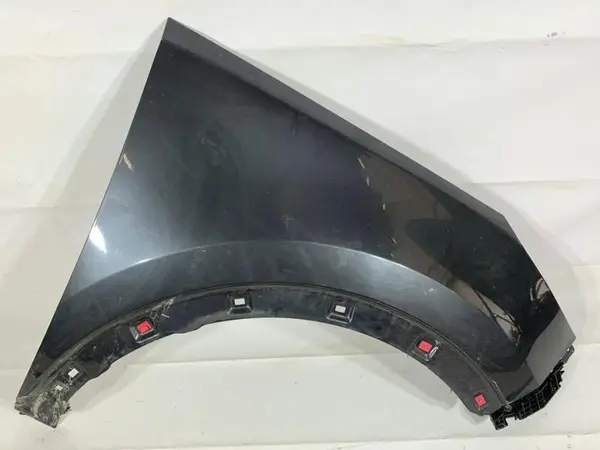 Aripa fata dreapta culoare neagra Kia Sportage (2010-2015)