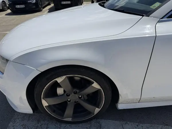 Aripa fata stanga culoare alba - ly9c Audi A7 (2010-2018) [4g]