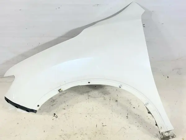 Aripa fata stanga culoare alba - qab Nissan X-Trail 3 (2014-2017) [T32]
