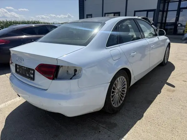 Aripa spate dreapta culoare alba Audi A4 facelift (2011-2015) [B8]