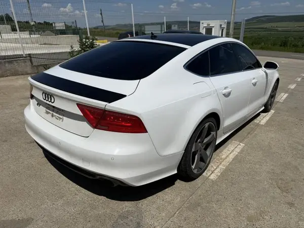 Aripa spate dreapta culoare alba - ly9c Audi A7 (2010-2018) [4g]