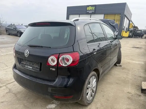 Aripa spate dreapta culoare albastru inchis - lc5m Volkswagen Golf 6 plus (2009-2014)