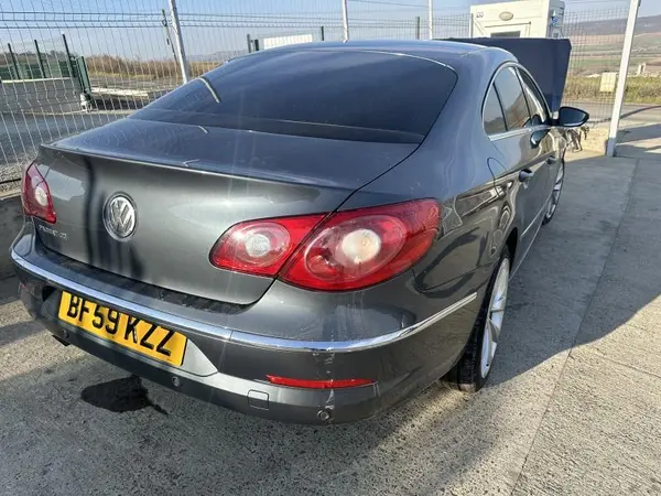 Aripa spate dreapta culoare gri - lk7x Volkswagen Passat CC (2008-2012)