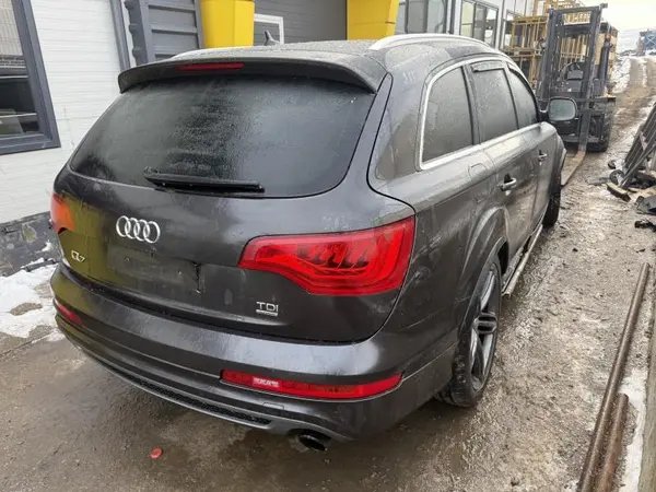 Aripa spate dreapta culoare negru - lz7l Audi Q7 facelift (2010-2015) [4L]