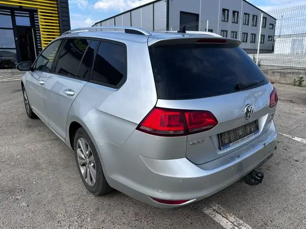 Aripa spate stanga culoare argintie - la7w Volkswagen Golf 7 facelift (2017-2020)