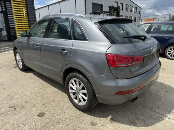 Aripa spate stanga culoare gri - lx7r Audi Q3 facelift (2014-2018)