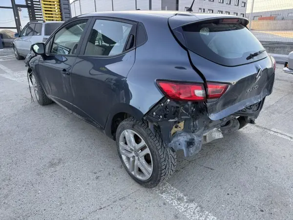 Aripa spate stanga culoare gri Renault Clio 4 (2012-2016)
