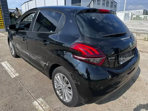 Aripa spate stanga culoare ktv - negru perla nera Peugeot 208 (2012-2019)