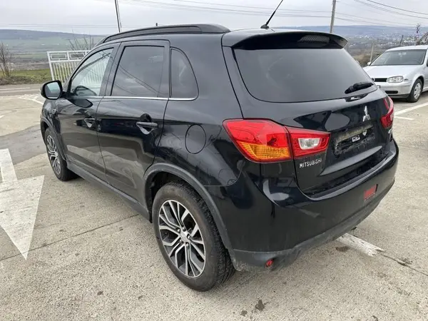 Aripa spate stanga culoare neagra Mitsubishi ASX facelift (2012-2016)
