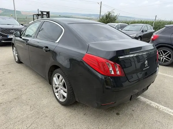 Aripa spate stanga culoare negru - ktv Peugeot 508 (2010-2014)