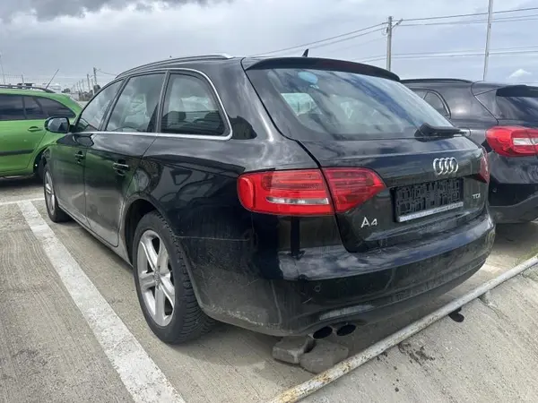 Aripa spate stanga culoare negru - ly9b Audi A4 facelift (2011-2015) [B8.5]